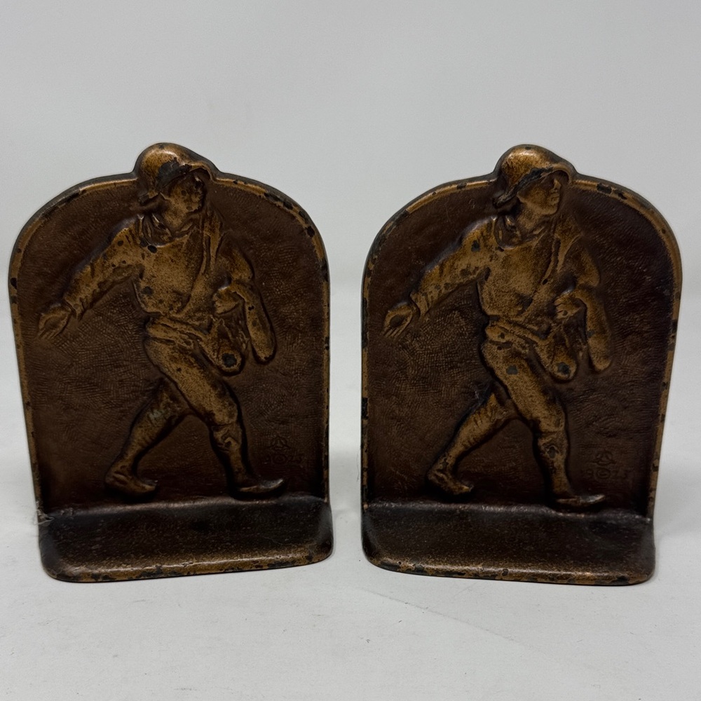 DAL JOHNNY APPLE SEED THE SOWER BOOKENDS HEAVY METAL VINTAGE RUSTIC 1925